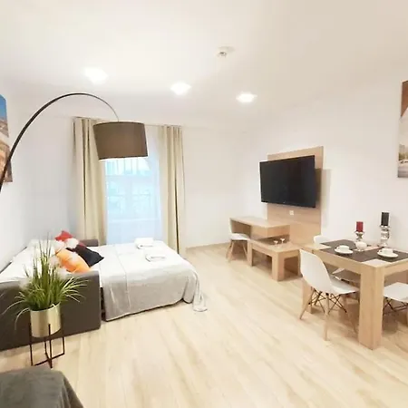 Old Town - B42 Lägenhet